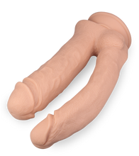 Charger l'image dans la galerie, Enorme double gode 24,5 et 27,5 cm double pénétration