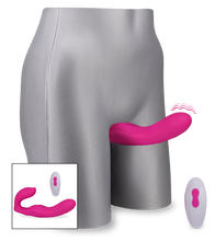 Charger l'image dans la galerie, Gode ceinture sans harnais télécommandé GirlBoss